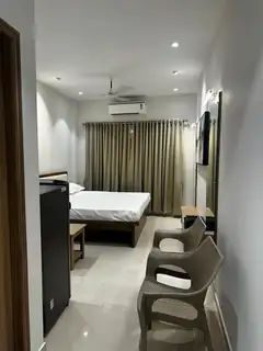 Photo 3 of this room